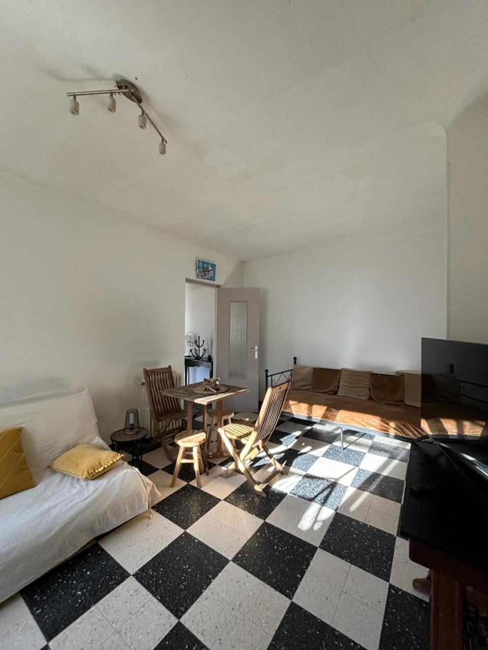 Appartement Chateauneuf Les Martigues エクステリア 写真